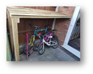 Lower level insulation fitting